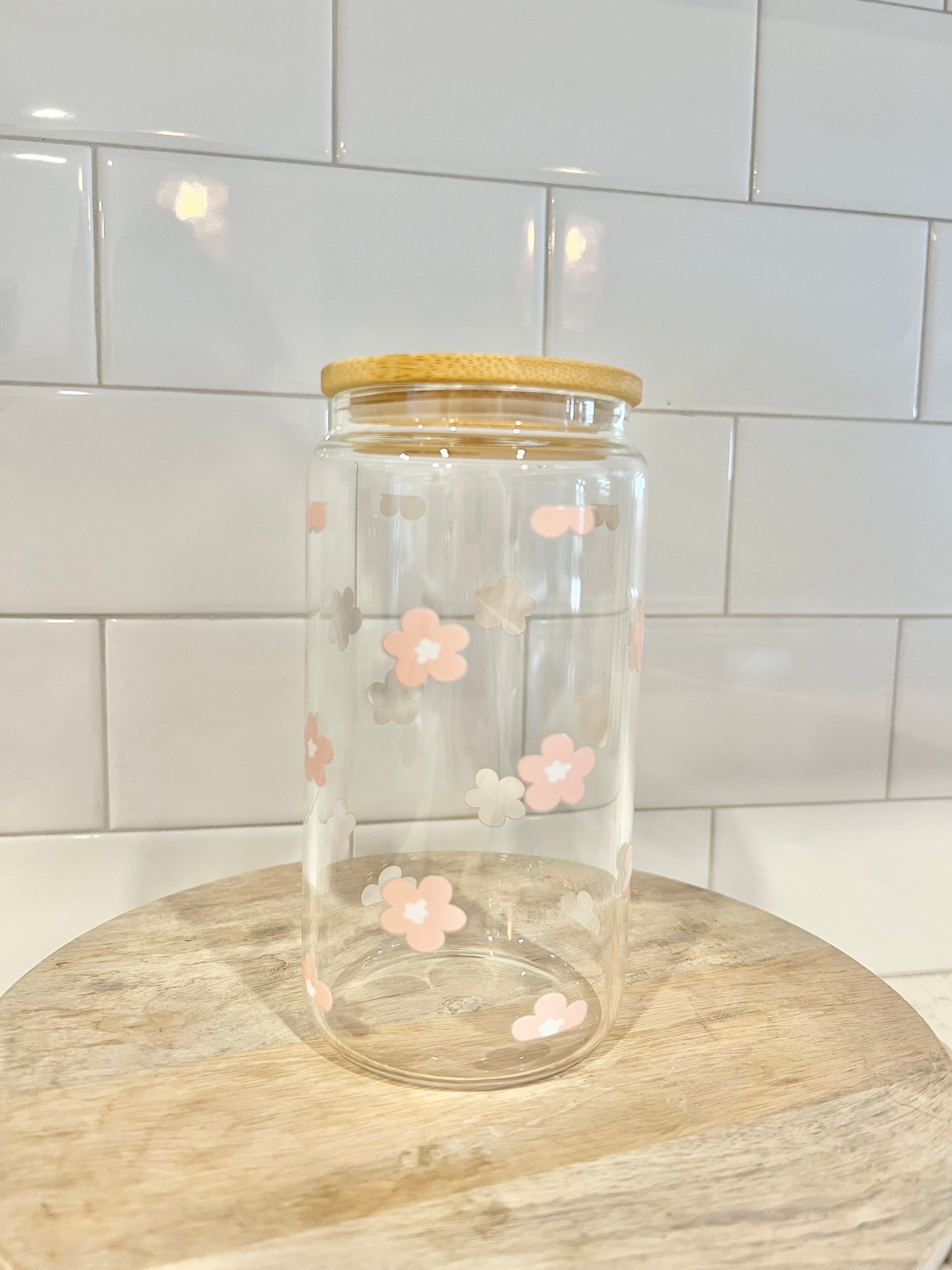 Verre : Fleurs roses et blanches