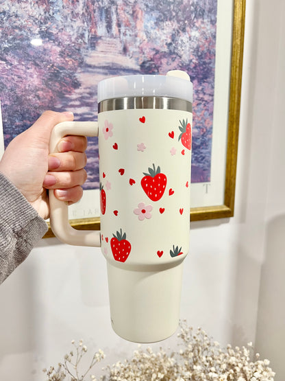 Thermos 40oz Beige: Strawberries